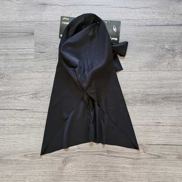 Scream 6 Aged Ghost Face Mask Halloween - Picture 3 of 3